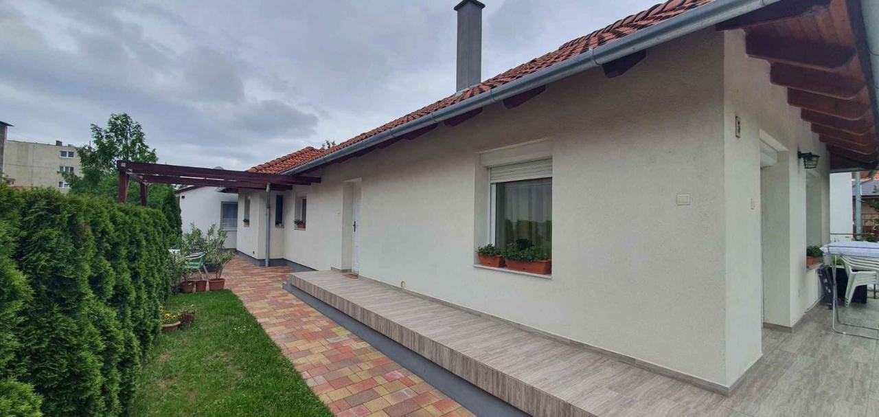Holiday Home In Keszthely/Balaton 39648 Luaran gambar